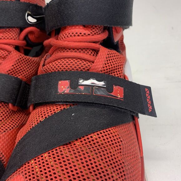 Nike LeBron Mens Size 9.5 Soldier 9 University Red Basketball - Picture 4 of 10